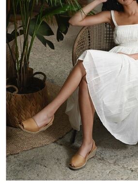 Spanish Sandal Company - ALMOND ESPADRILLE WEDGES Size 6, EU 36